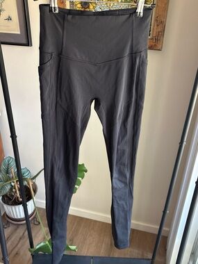 Lululemon Black Leggings with Pockets